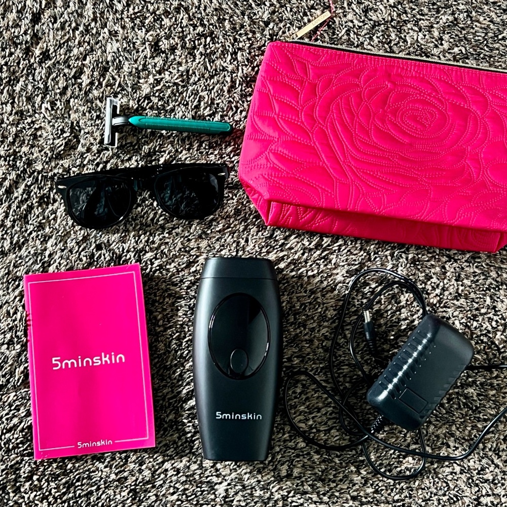 5minskin At-Home Hair Laser Removal Handset 2.0 IPL Facial Hair Removal Device